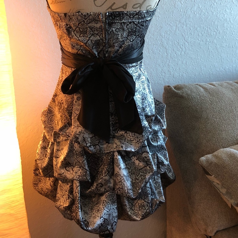 4[Ruby Rox] New! Formal ruffle shiny party dress - Picture 5 of 8